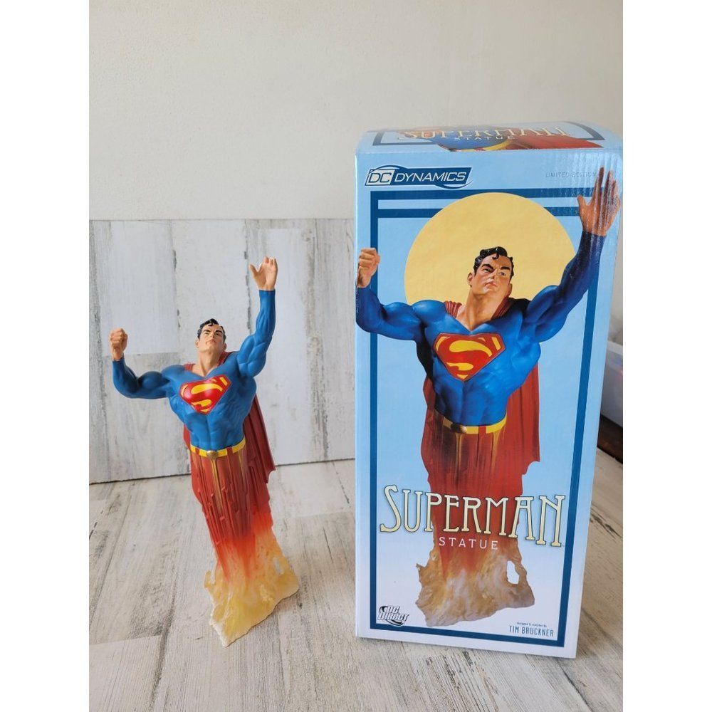DC Superman Dynamics‎ Bruckner statue figurine AS IS